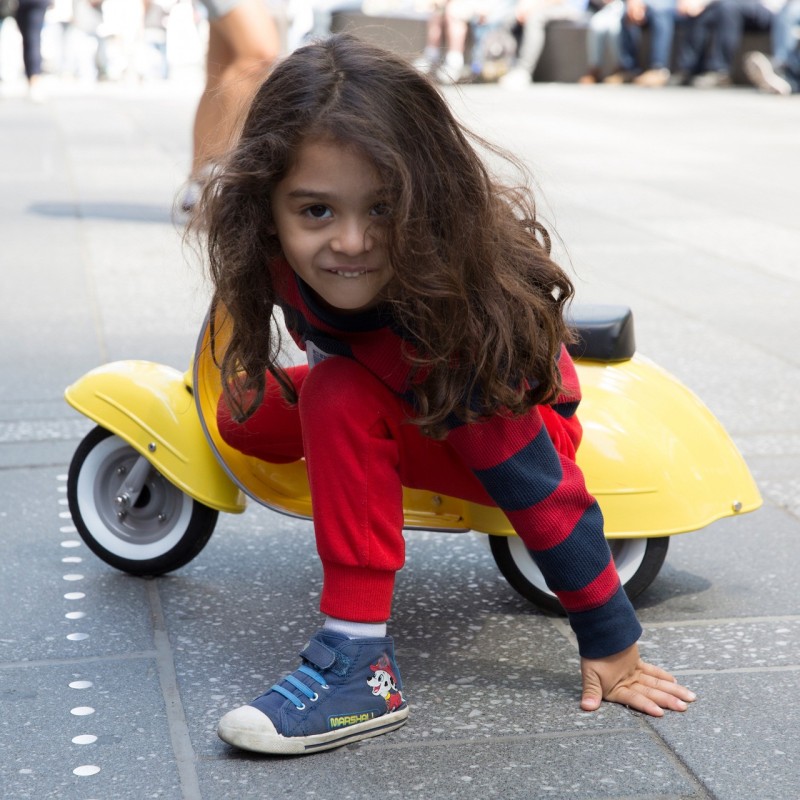 Scooter Ambosstoys Yellow | Produits - En vente sur Child-Home.ch